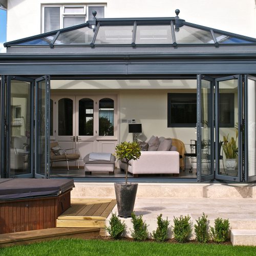 Bi-folding Door Bi-folding Door